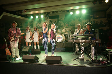 ABBA cz revival